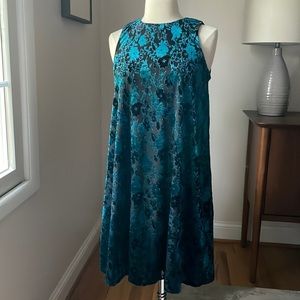 Calvin Klein blue and black sleeveless floral patterned dress size 2.